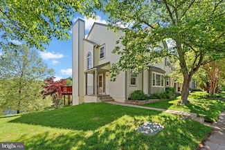 8400 Meadow Green Way, Gaithersburg, MD 20877
