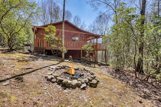 221 Chatto Loop, Murphy, NC 28906