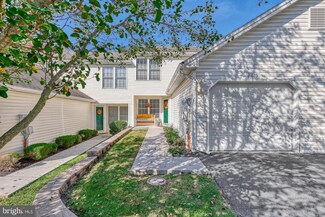 615 Bluebill Dr Unit 20E, Etters, PA 17319