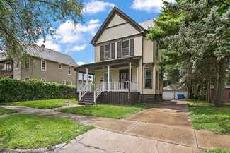 245 S Washington Ave, Kankakee, IL 60901