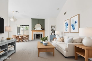 550 E Appaloosa Rd, Gilbert, AZ 85296