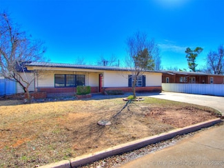 42 E 12th St, Edmond, OK 73034