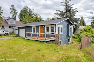 36055 10th St, Nehalem, OR 97131