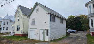 8 Spring St, Waterville, ME 04901