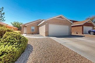 7408 Estes Park Ave NW, Albuquerque, NM 87114