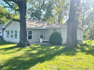 407 State Highway 73, MacKs Creek, MO 65786