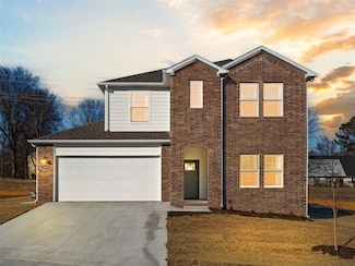 1918 Larkspur St, Springdale, AR 72764