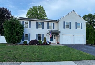 4 Stratton Dr, Howell, NJ 07731