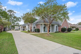17425 Lauren Dr, Prairieville, LA 70769