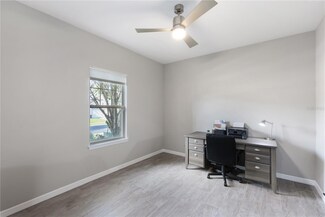 6920 Phillips Reserve Ct, Orlando, FL 32819