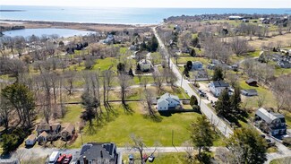 440 Paradise Ave, Middletown, RI 02842