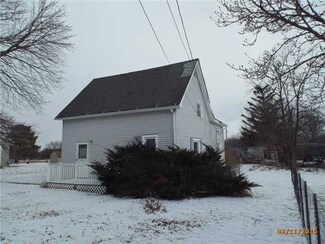 212 Second St, Portage, OH 43451