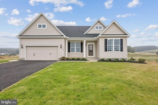 138 Ledger Dr Unit 76, Hanover, PA 17331