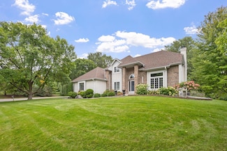 10395 31st Ave N, Plymouth, MN 55441