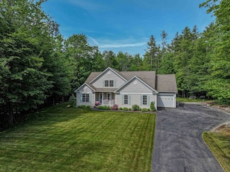138 Page Rd, New London, NH 03257