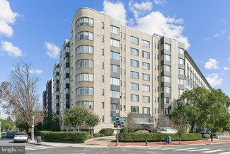 1 Scott Cir NW Unit 302, Washington, DC 20036