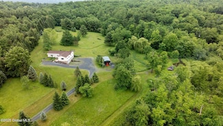 458 Lape Rd, Nassau, NY 12123