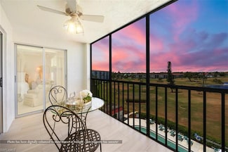 21 High Point Cir E Unit 502, Naples, FL 34103