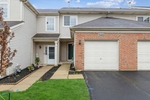 3402 Blue Ridge Dr, Carpentersville, IL 60110