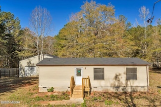 1663 Smith Rd, Forsyth, GA 31029