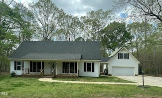 2820 Mattlyn Ct, Raleigh, NC 27613