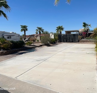1905 Victoria Farms Rd, Lake Havasu City, AZ 86404