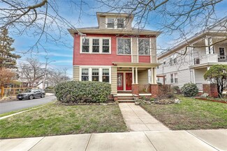 371 Mount Pleasant Ave, Providence, RI 02908