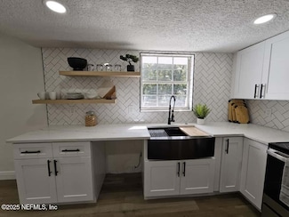 6804 Rojo Ct, Jacksonville, FL 32210