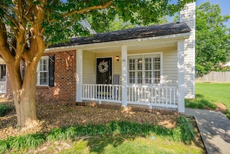 1410 Rosewood Cir, Dalton, GA 30720