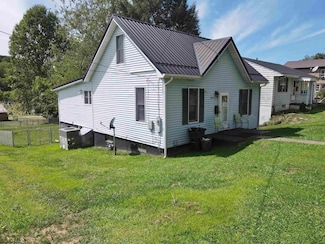 837 Walnut St, Weston, WV 26452