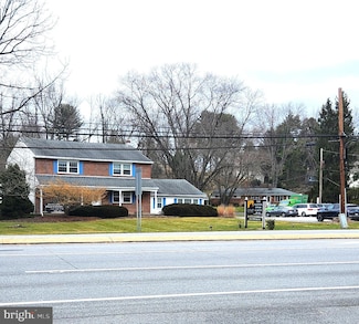 2 W Pennsbury Way, Chadds Ford, PA 19317