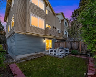 2820 SW Dakota St, Seattle, WA 98126