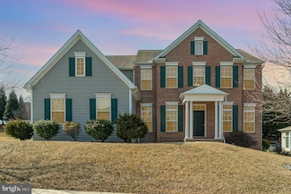2765 Meadow Cross Way, York, PA 17402