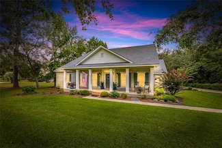 162 Drakes Landing, Brunswick, GA 31523