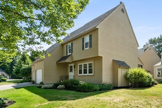 37 Waterford Dr, Worcester, MA 01602