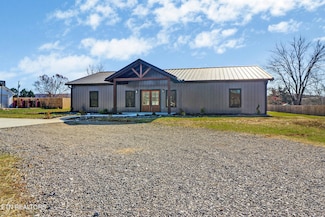 110 Eldon Justice Rd, Oliver Springs, TN 37840