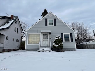 13713 Christine Ave, Garfield Heights, OH 44105