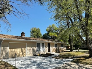 4016 Dempster Ave, Rockford, IL 61108