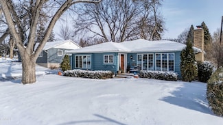 715 N Bell St, Bismarck, ND 58501