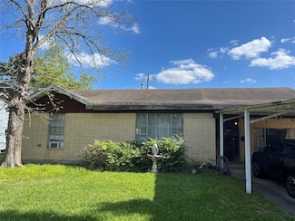 7134 Palmetto St, Houston, TX 77087