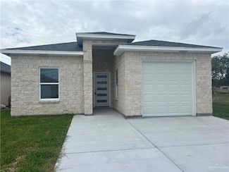 2605 Haverford Blvd, Harlingen, TX 78552