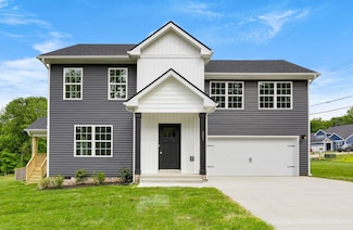 201 Wade Hampton Ln, Clarksville, TN 37040
