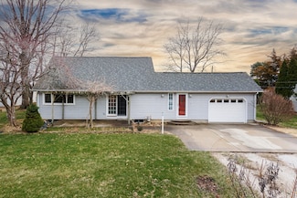 25322 N 1750 Rd E, Hudson, IL 61748