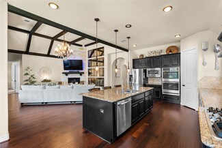 39 Camden Oaks Ln, Montgomery, TX 77356