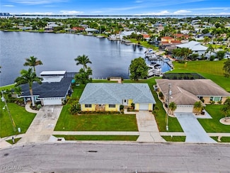 4520 Vinsetta Ave, North Fort Myers, FL 33903