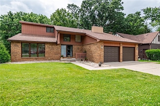 4612 Havenwood Dr, Decatur, IL 62526