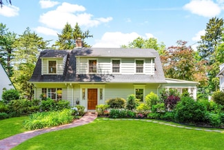 13 Claremont Rd, Scarsdale, NY 10583