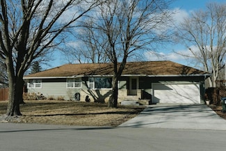 1505 7th St NE, Rochester, MN 55906