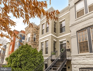 722 8th St NE, Washington, DC 20002