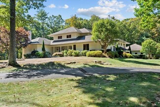 15 Partridge Ln, Boxford, MA 01921